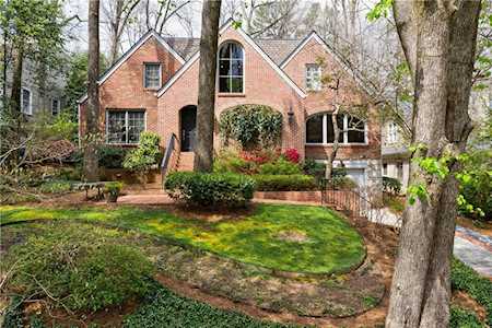 1821 Meadowdale Ave NE Atlanta, GA 30306