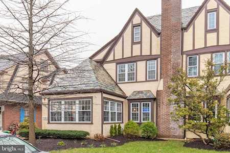 108 Gladstone Rd Lansdowne, PA 19050