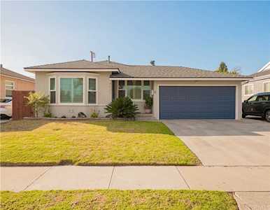 4523 Woodruff Avenue Lakewood, CA 90713