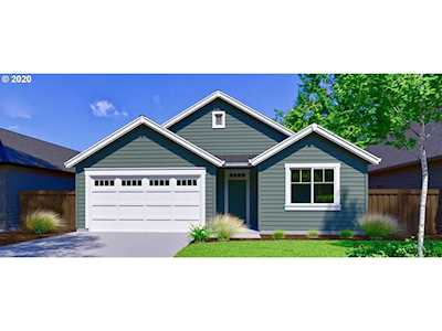 1583 NE Forest Park St #147 Estacada, OR 97023