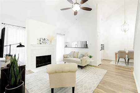 5981 Arapaho Road #402 Dallas, TX 75248