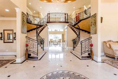 703 Plumbridge Ln Sugar Land, TX 77479