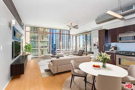 1100 S Hope Street #1003 Los Angeles, CA 90015