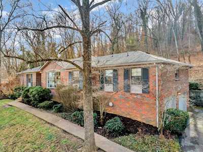 1609 Harding Pl Nashville, TN 37215