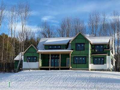 42 Garden Hill Dr #208-033-12 Gilford, NH 03249