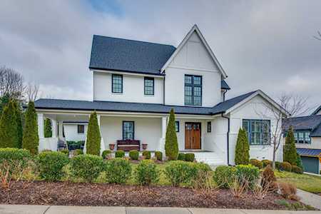8563 Heirloom Blvd College Grove, TN 37046