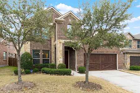 4008 Deer Lake Drive Mckinney, TX 75071