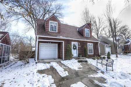 5915 Catalina St Fairway, KS 66205