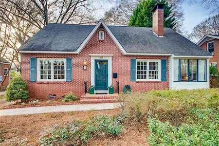 9 Fairfield Dr Avondale Estates, GA 30002