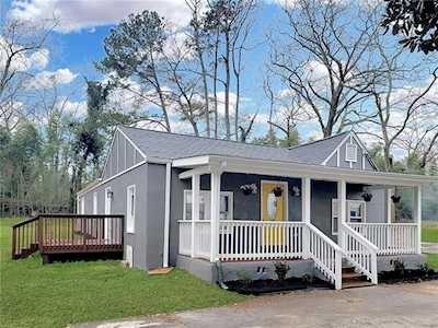 6557 Hill St Lithia Springs, GA 30122