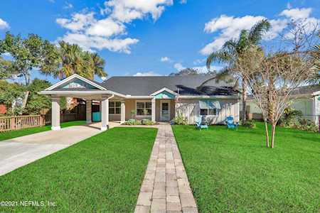 735 11th St Jacksonville Beach, FL 32250
