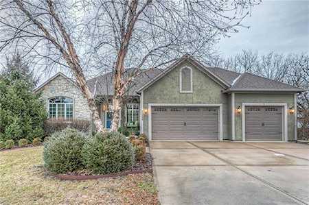 11129 W 146th Terrace Olathe, KS 66062
