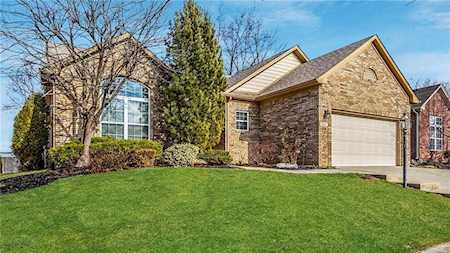 1562 Quail Glen Ct Carmel, IN 46032