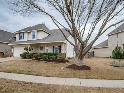 9408 Saw Dust Drive Mckinney, TX 75072