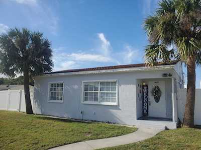 4615 Garden Avenue West Palm Beach, FL 33405