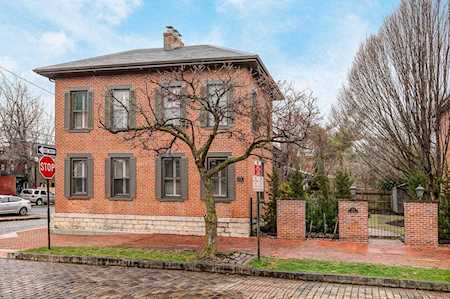 512 City Park Avenue Columbus, OH 43215