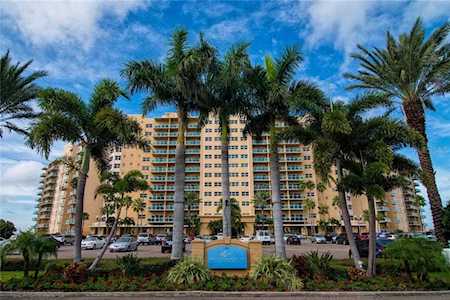 880 Mandalay Ave #N212 Clearwater, FL 33767