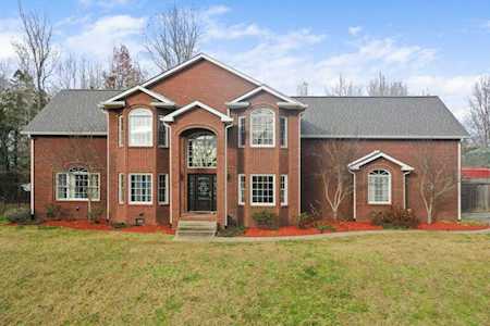813 Speck Rd Lebanon, TN 37087