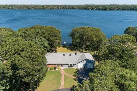 533 Currier Rd Falmouth, MA 02536