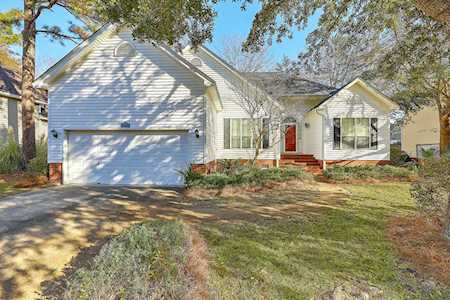 1915 N Smokerise Way Mount Pleasant, SC 29466