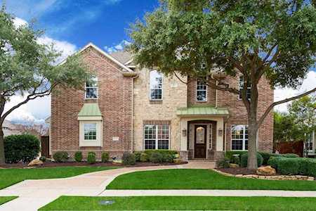 2269 Mustang Trail Frisco, TX 75033