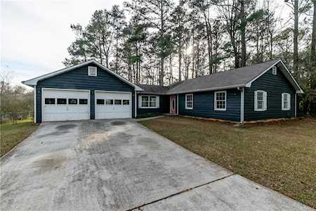 2957 Terry Ln SW Marietta, GA 30064