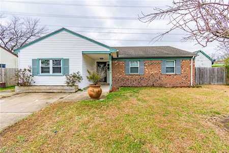 917 Bamberg Place Virginia Beach, VA 23453