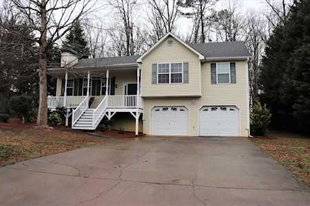 311 Kings Crossing Ct Rockmart, GA 30153