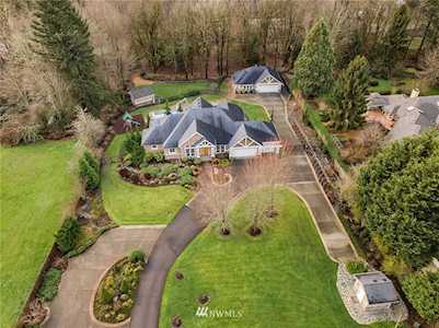 10625 Issaquah Hobart Rd SE Issaquah, WA 98027
