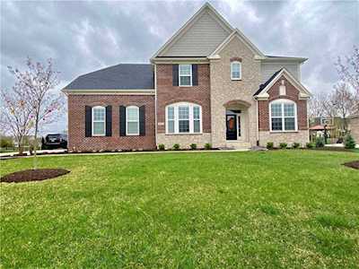 4029 Sunningdale Way Carmel, IN 46033
