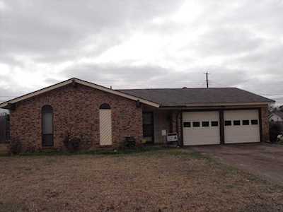 406 Katherine Court Duncanville, TX 75137