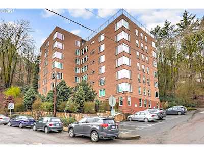 1205 SW Cardinell Dr #303 Portland, OR 97201