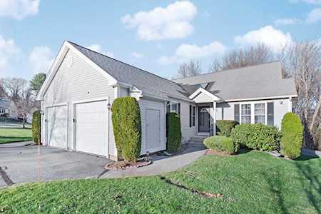 4 Carriage Path #4 Uxbridge, MA 01569