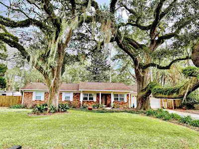 6705 Tim Tam Trl Tallahassee, FL 32309