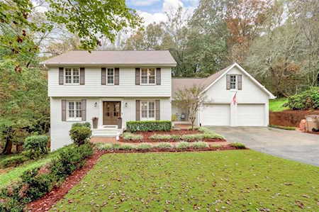 5187 Riverhill Rd NE Marietta, GA 30068