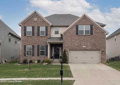 6927 Franklin Farmer Way Louisville, KY 40229