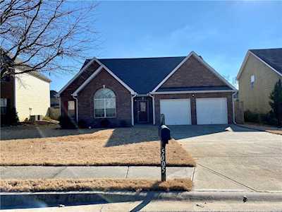 5005 Mundy Ct Cumming, GA 30028