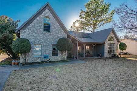 9212 Ravenswood Road Granbury, TX 76049