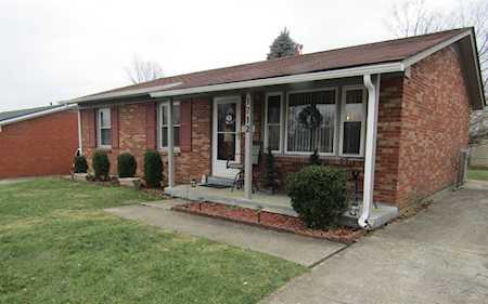 1712 New Orleans Court Lexington, KY 40505