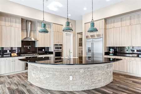 11111 Luna Blanca Dr Las Vegas, NV 89138