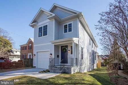 5214 11th St N Arlington, VA 22205