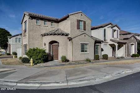 8320 W Lewis Avenue Phoenix, AZ 85037