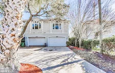 828 9th Ave Jacksonville Beach, FL 32250