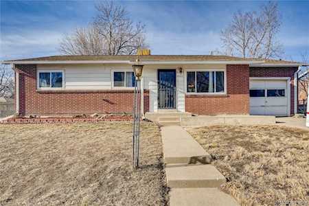 6807 Newcombe St Arvada, CO 80004