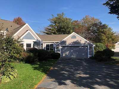 27 Hidden Bay Dr #27 Dartmouth, MA 02748