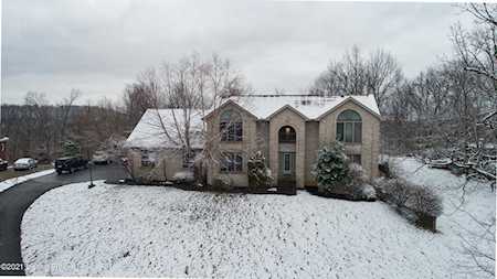 7809 Riva Ridge Point Louisville, KY 40214