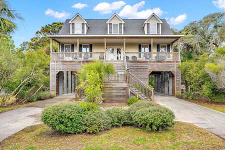 808 W Ashley Ave Folly Beach, SC 29439