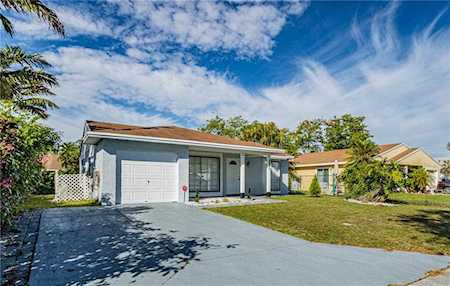 8443 Summer Field Pl Boca Raton, FL 33433