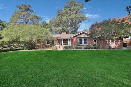 9527 Alta Mira Drive Dallas, TX 75218