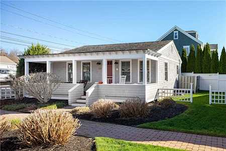 225 Purgatory Rd Middletown, RI 02842